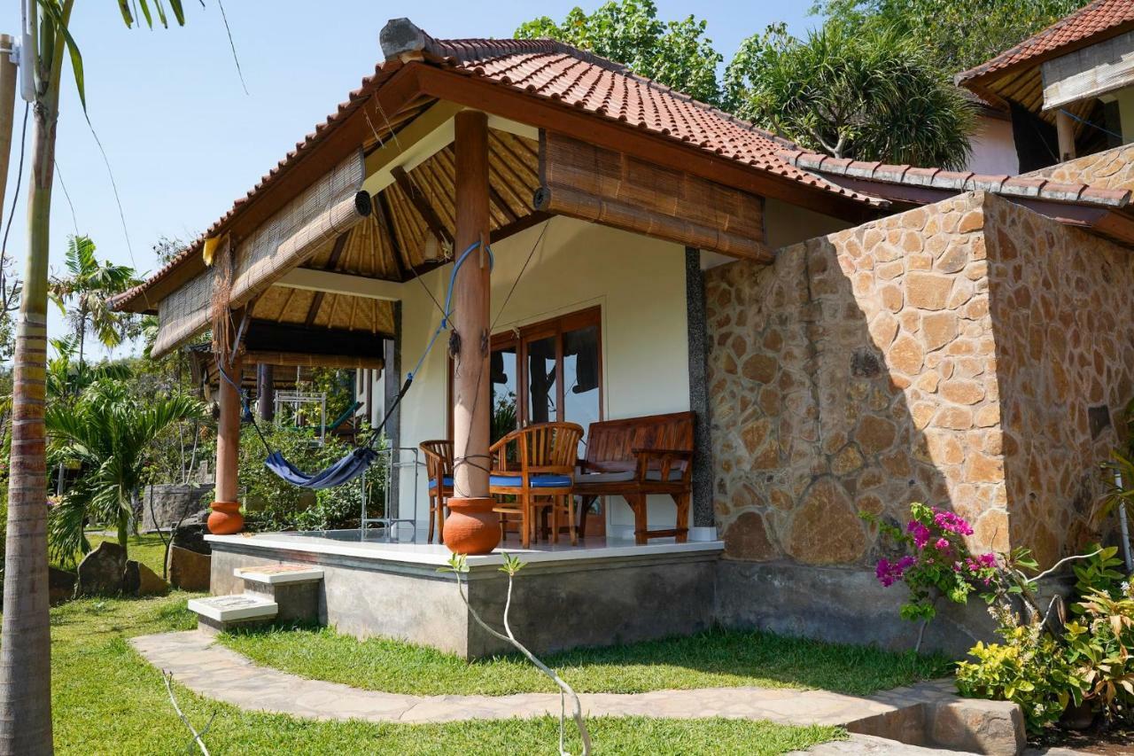 Bamboo Bali Hill Bungalows Amed  Exterior photo